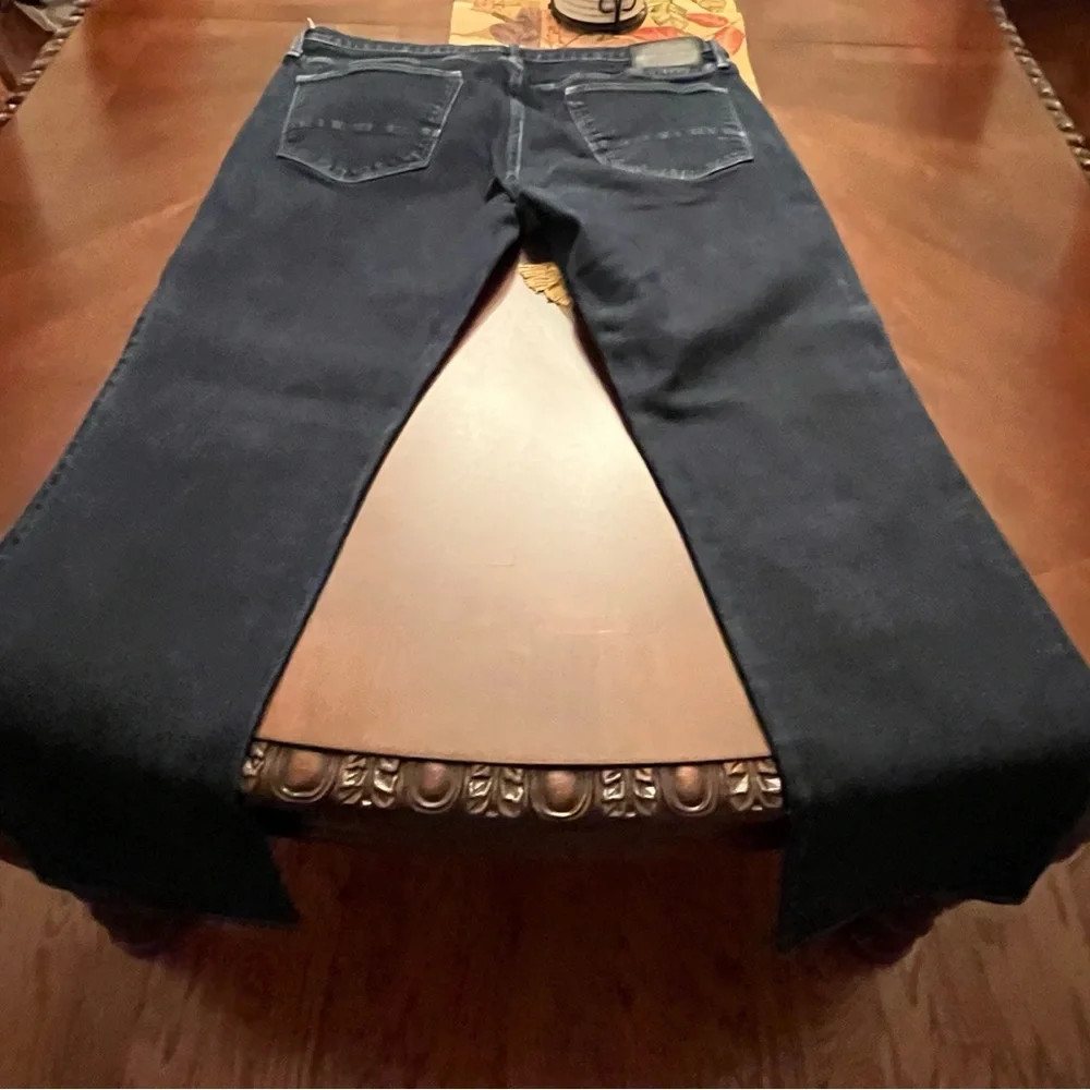 Silver Jeans - Picture 5 of 9